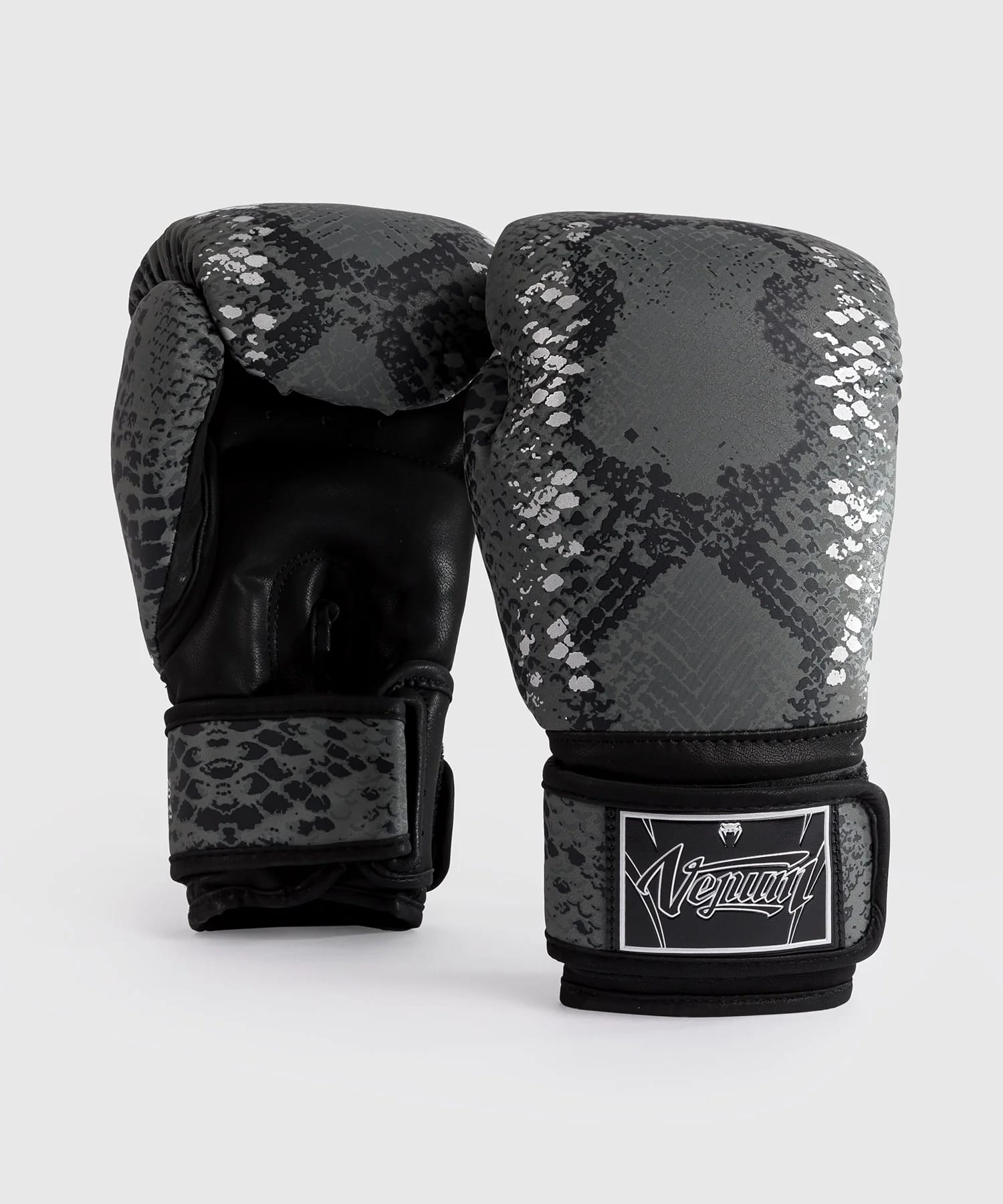 Amazonia Boxing Gloves - main product image