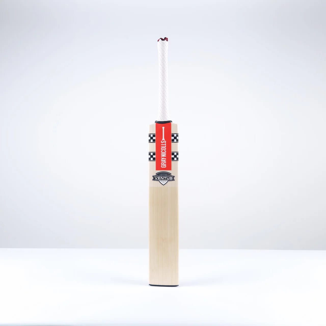 Ventus 1.1 300 Cricket Bat - main product image