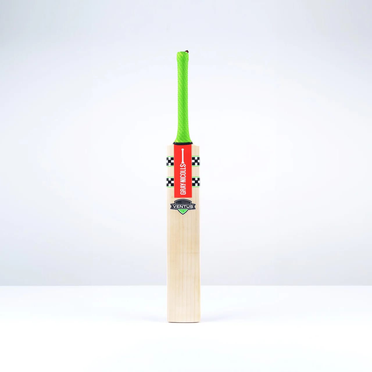 Ventus 1.3 5 Star Cricket Bat - main product image