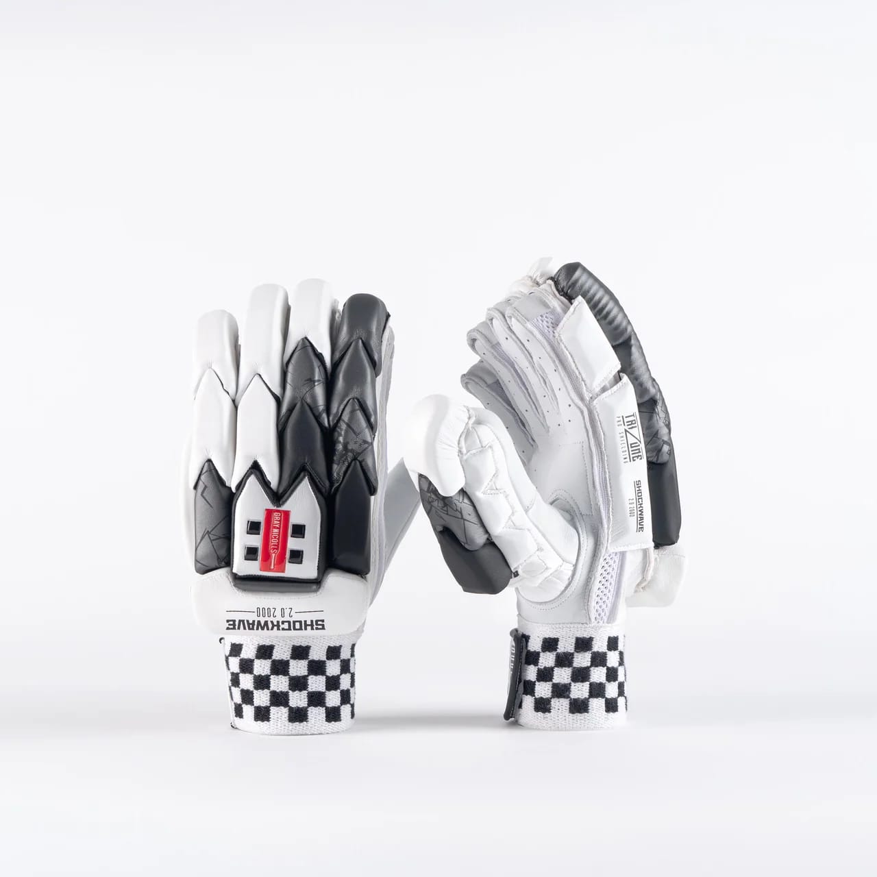 Shockwave 2.0 2000 Batting Gloves - main product image